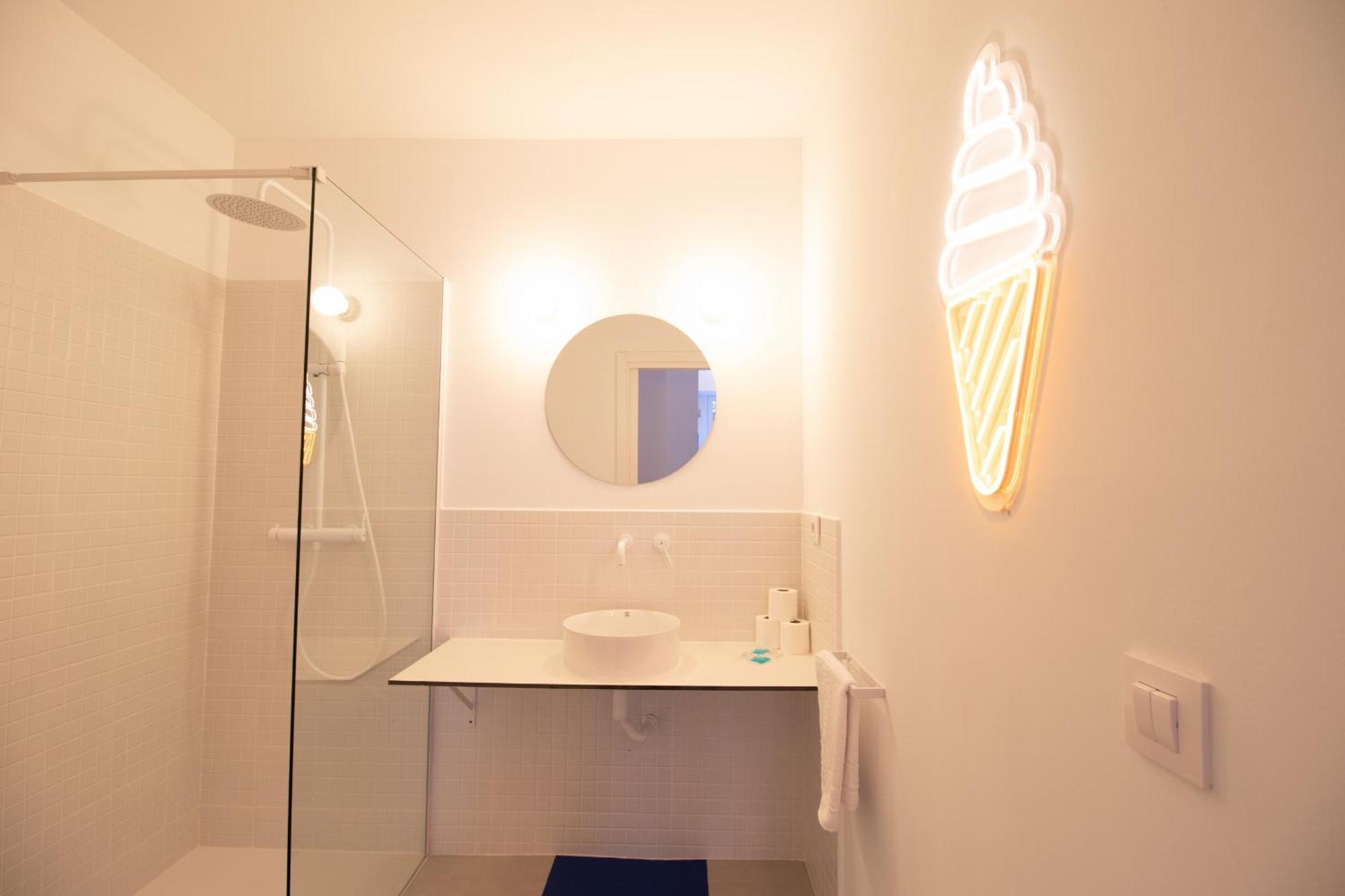 Marino By Concept Apartment Valencia Luaran gambar